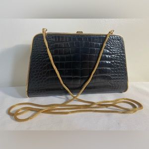 Vintage Sharif Black w/ Gold Strap Leather Handbag Shoulder Bag Purse.